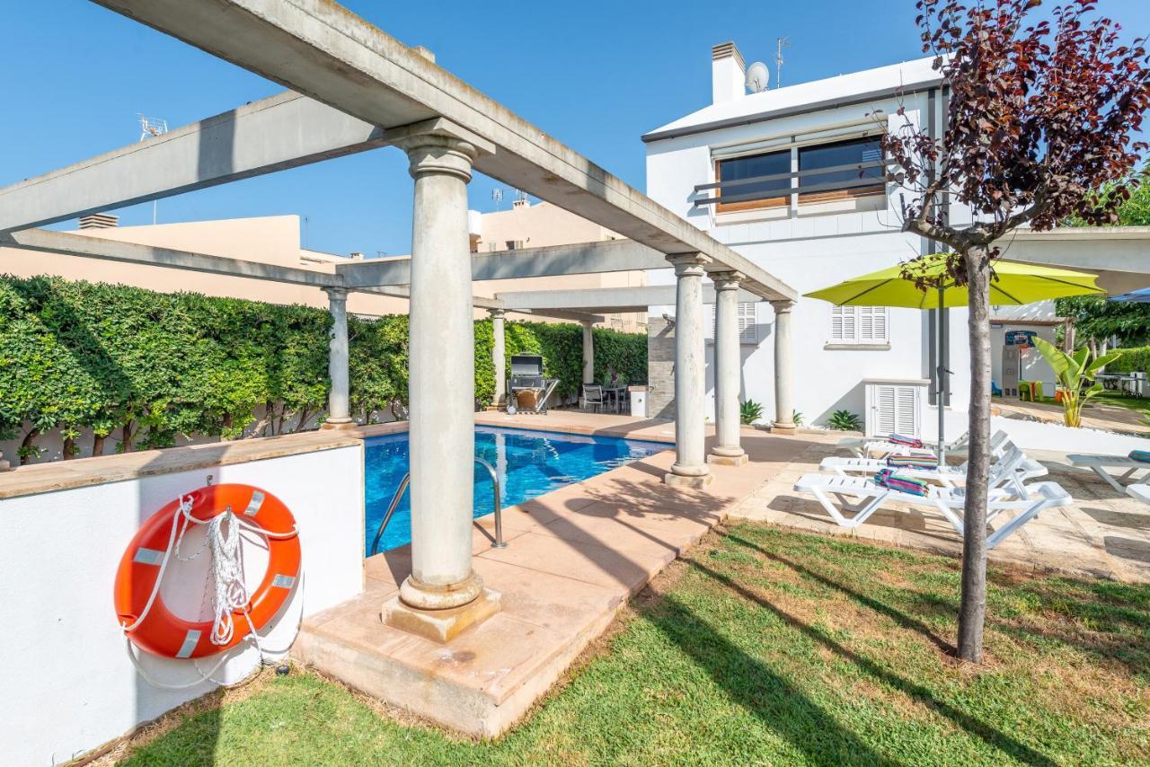 Estrel Vila Can Picafort  Exterior foto